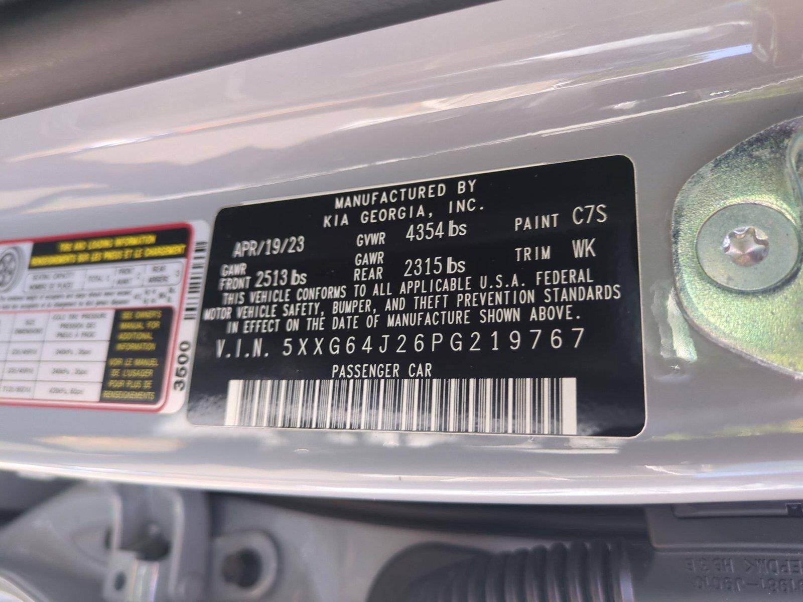 Used 2023 Wolf Gray Kia GT-Line image 41