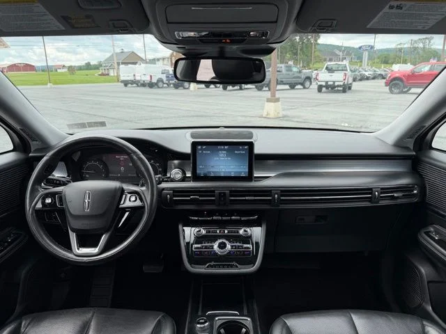 Used 2022 Brown Lincoln Standard image 14