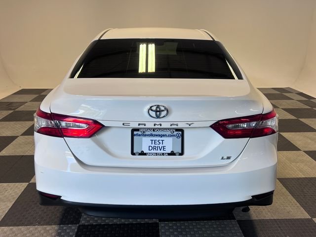Used 2018 White Toyota LE image 4