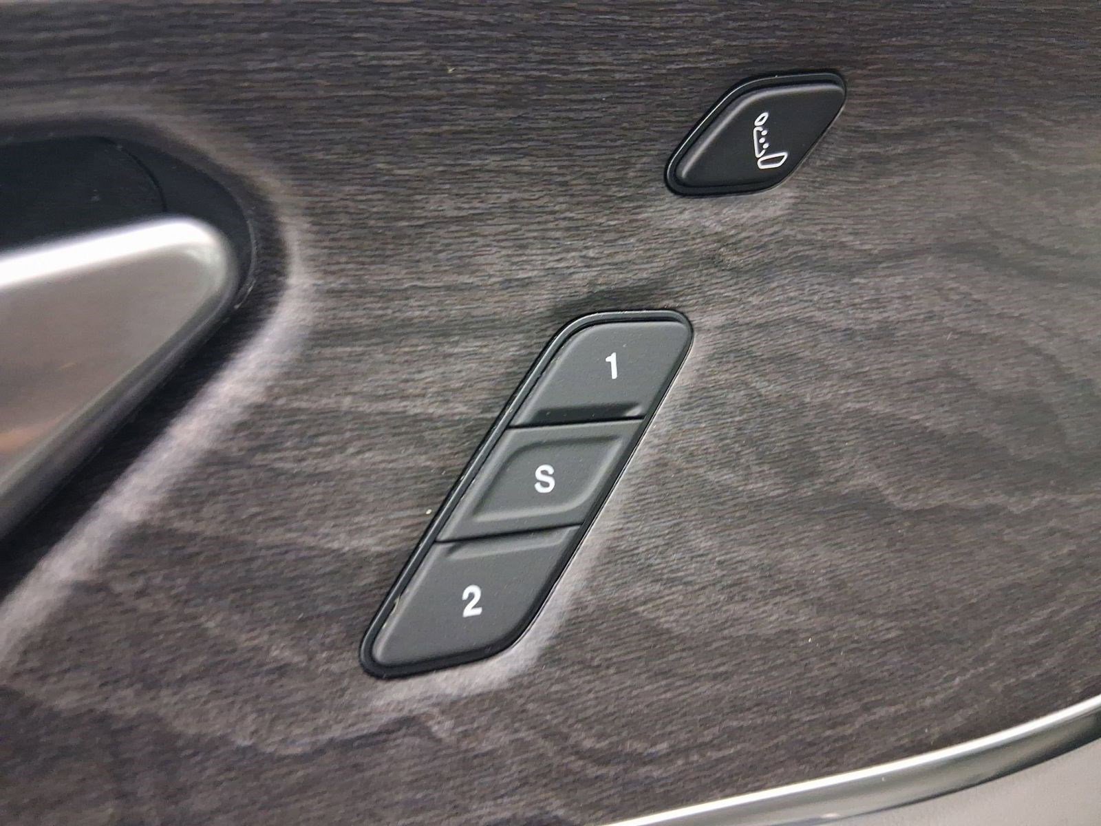 2023 Jeep Grand Cherokee Overland - Photo 17