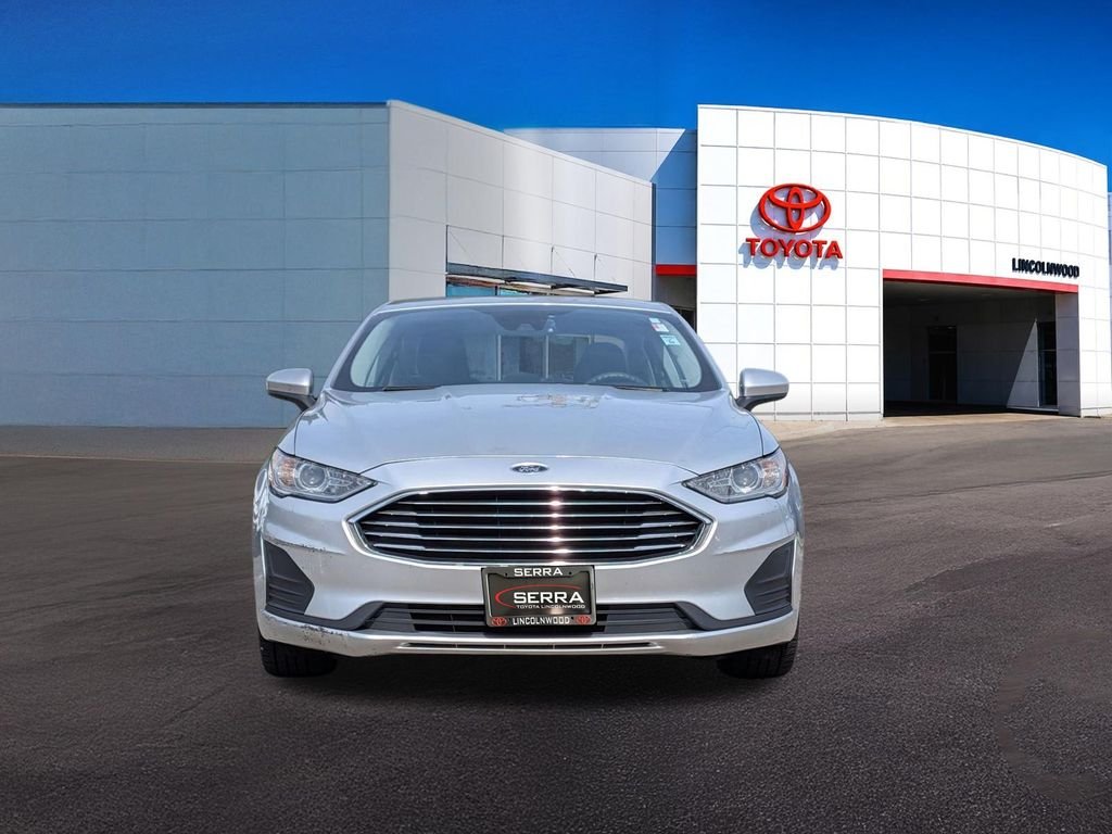Used 2019 Silver Ford SE image 4