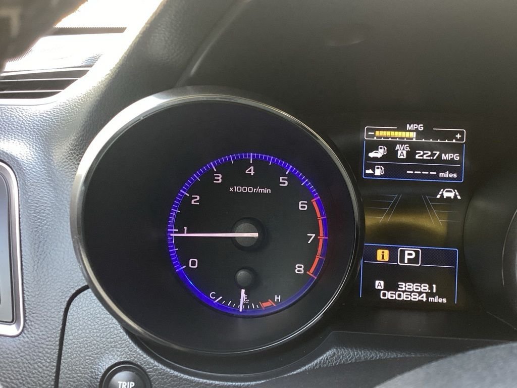 Used 2019 Blue Subaru 2.5i image 11