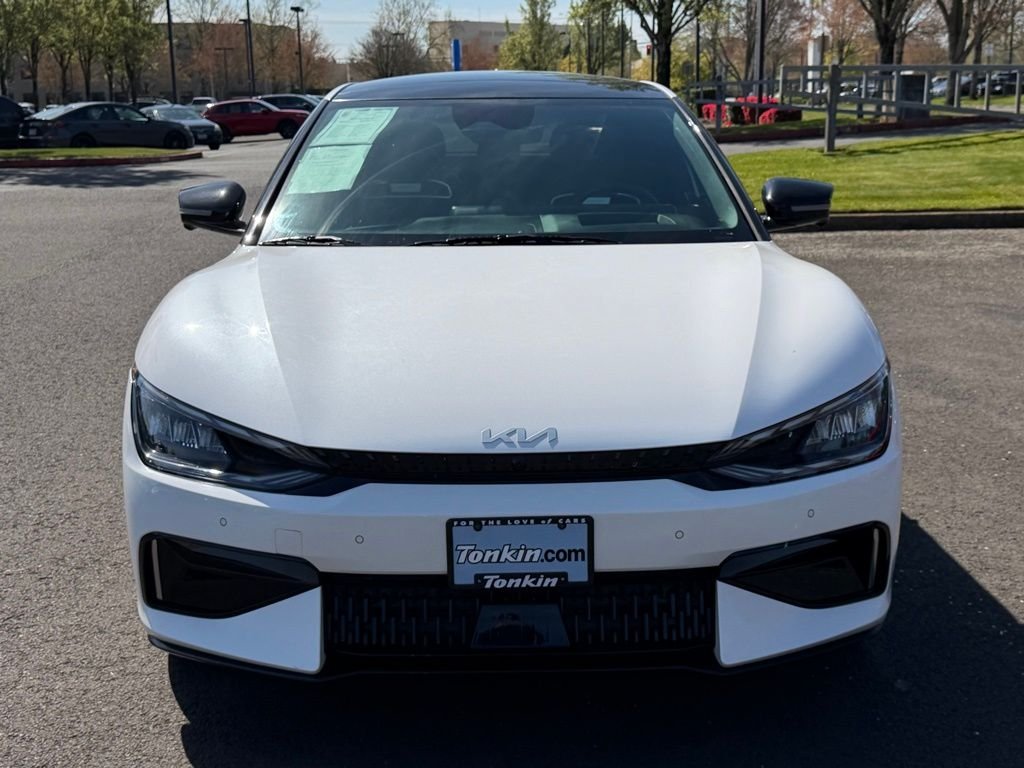 Used 2024 Snow White Pearl Kia GT image 2