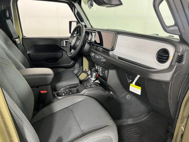 Used 2026 Green Jeep Sport S image 45