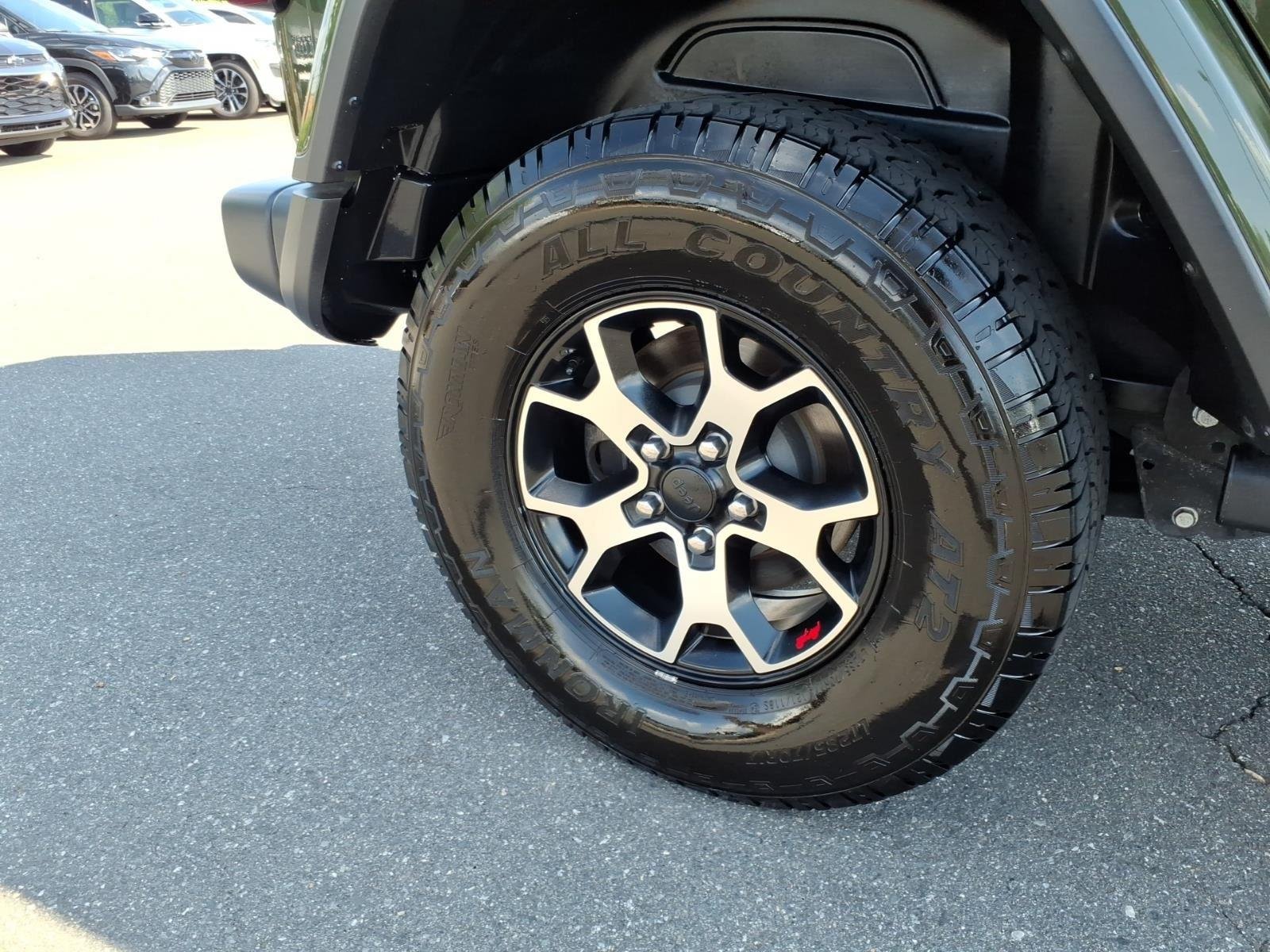Used 2021 Sarge Green Clearcoat Jeep Unlimited Rubicon image 12