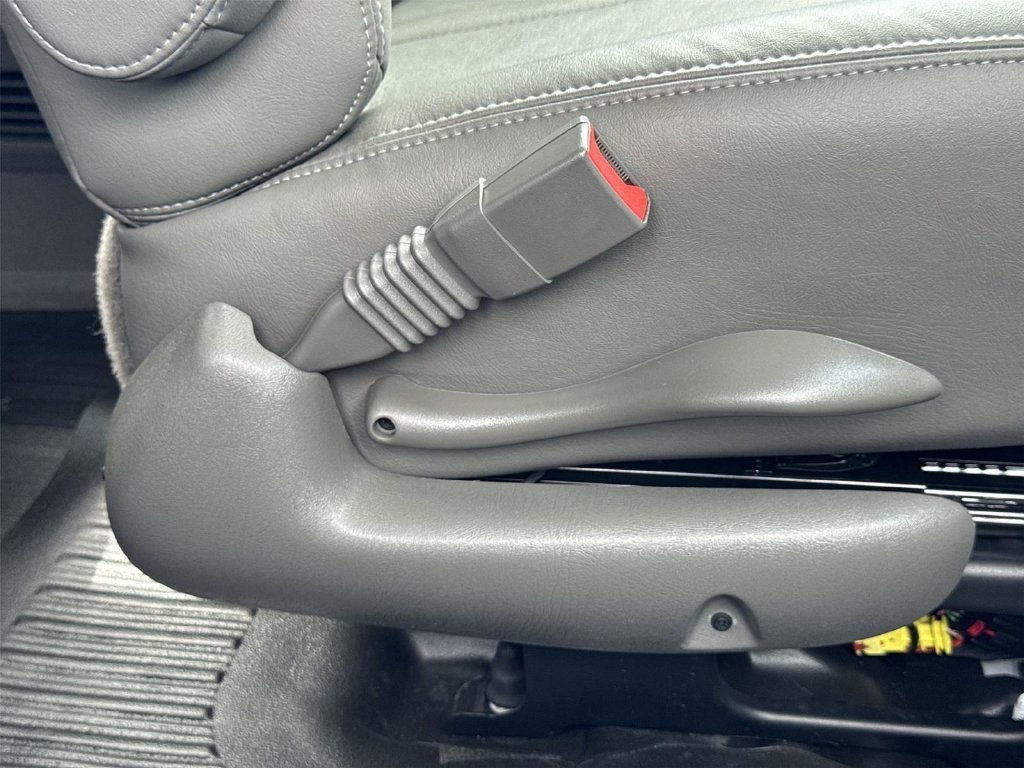 2026 Chevrolet Express Passenger LS - Photo 20