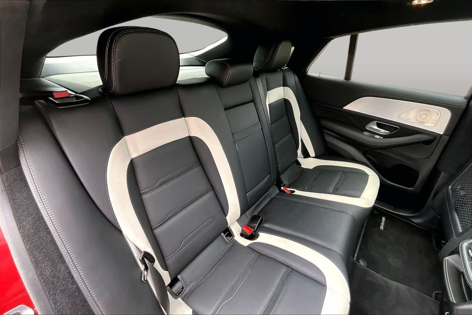 Used 2025 MANUFAKTUR Cardinal Red Metallic Mercedes-Benz AMG® GLE 63 S image 20