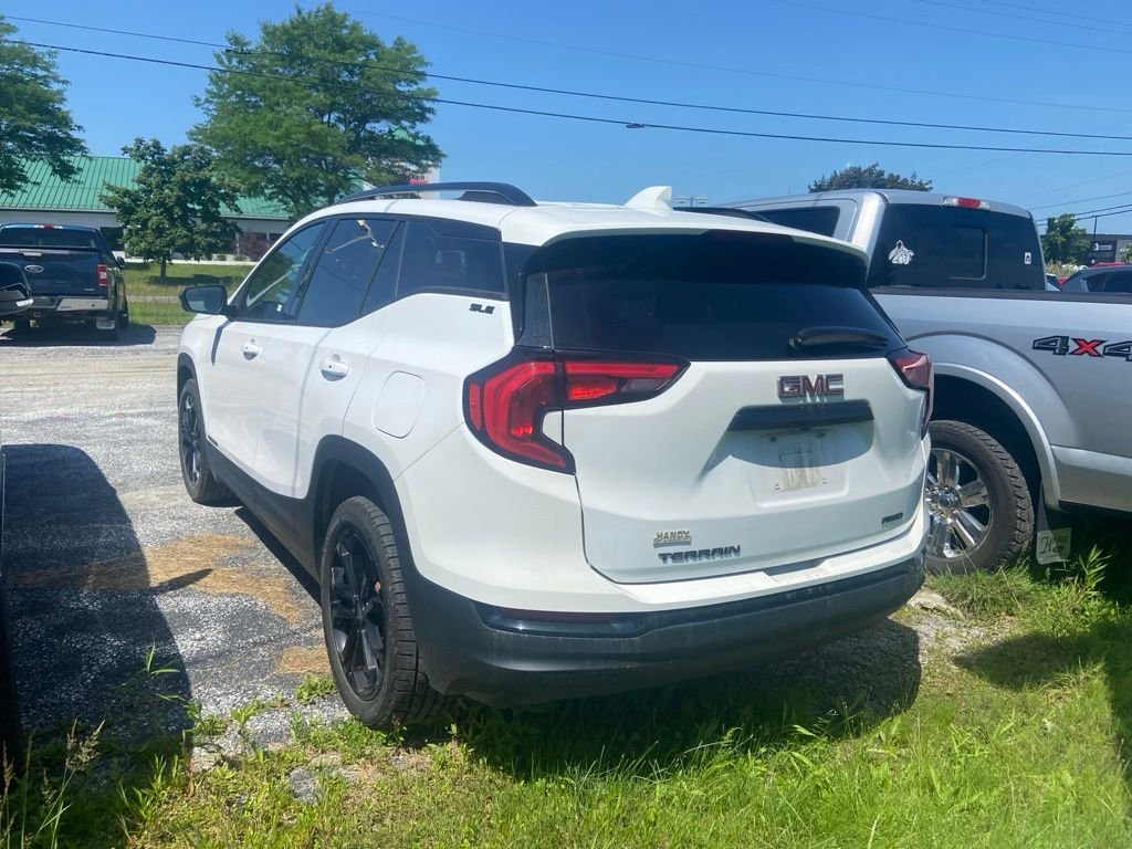 Used 2020 Summit White GMC SLE image 4