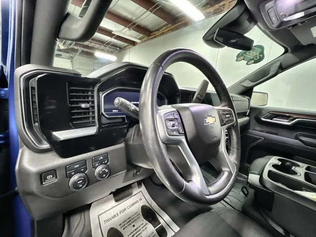 2022 Chevrolet Silverado 1500 LT - Photo 10