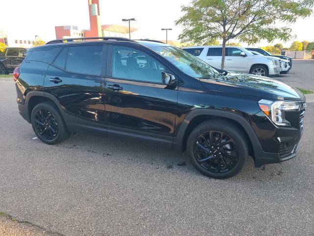 Used 2024 Black GMC SLE image 11