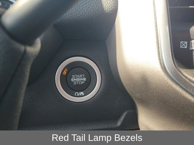 New 2026 Diamond Black Crystal Pearl-Coat Exterior Paint RAM Big Horn image 9