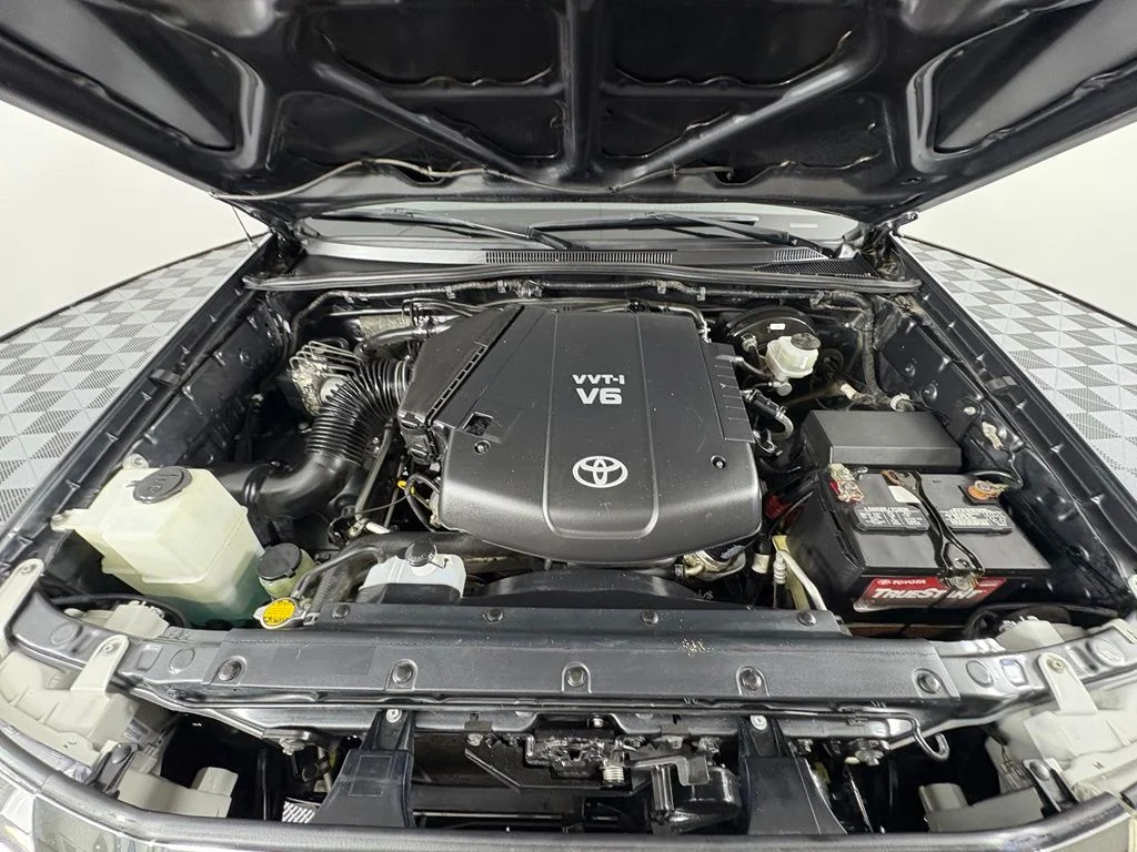 Used 2011 Gray Toyota Base image 29