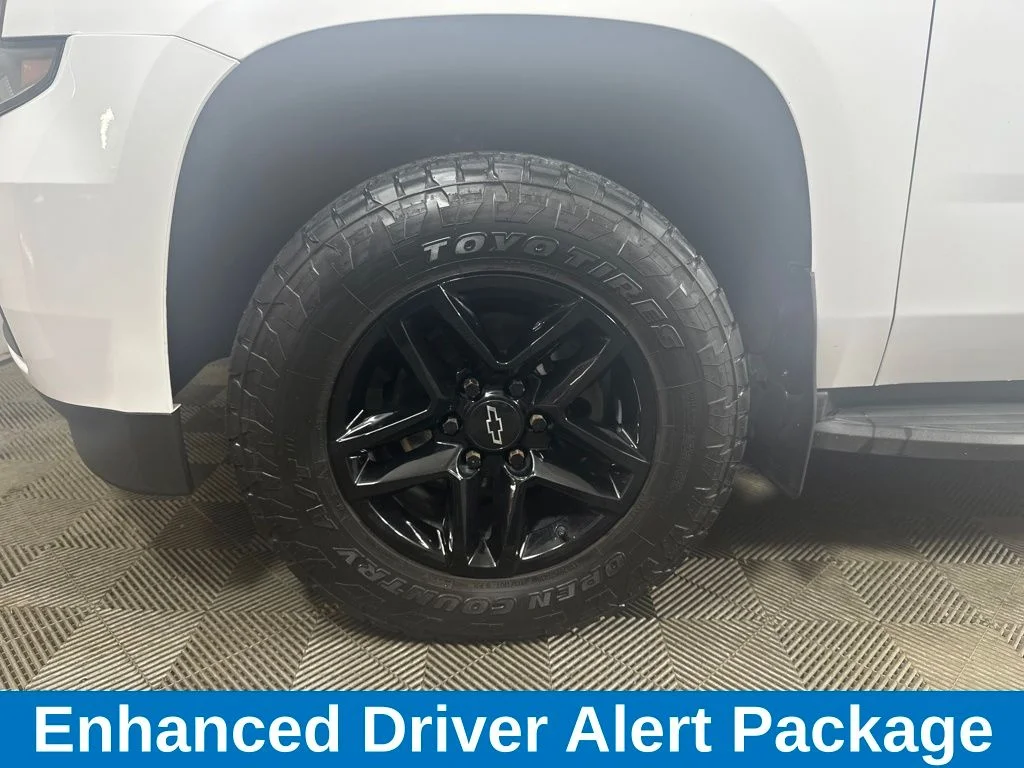Used 2018 White Chevrolet LT image 8