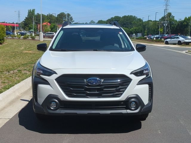 Used 2025 White Subaru Onyx Edition image 16