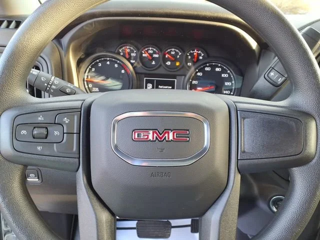 2025 GMC Sierra 2500HD Pro - Photo 10