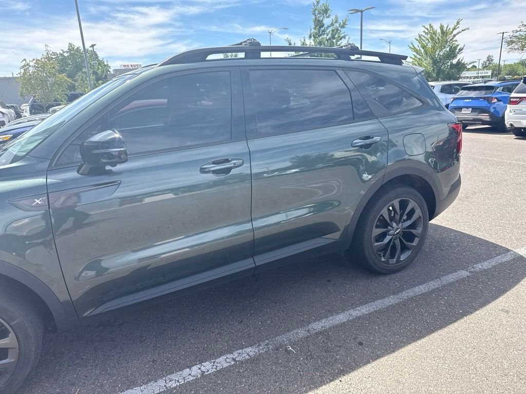 Used 2023 Green Kia X-Line SX Prestige image 8