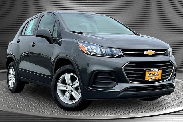 Used 2019 Gray Chevrolet LS image 3