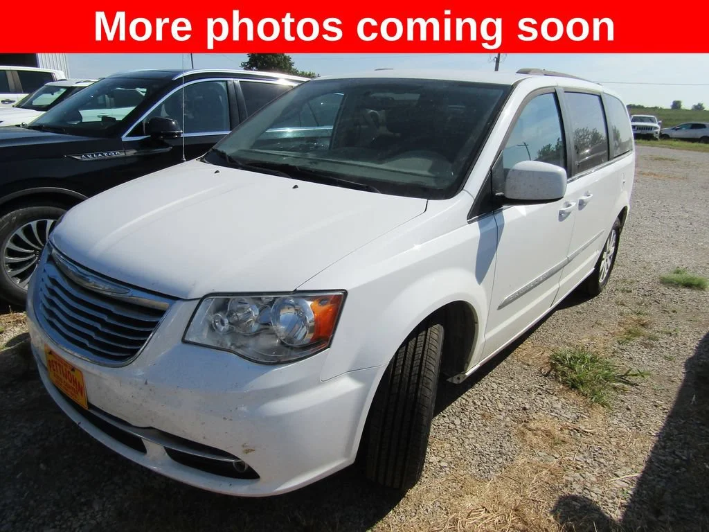 2016 Chrysler Town & Country