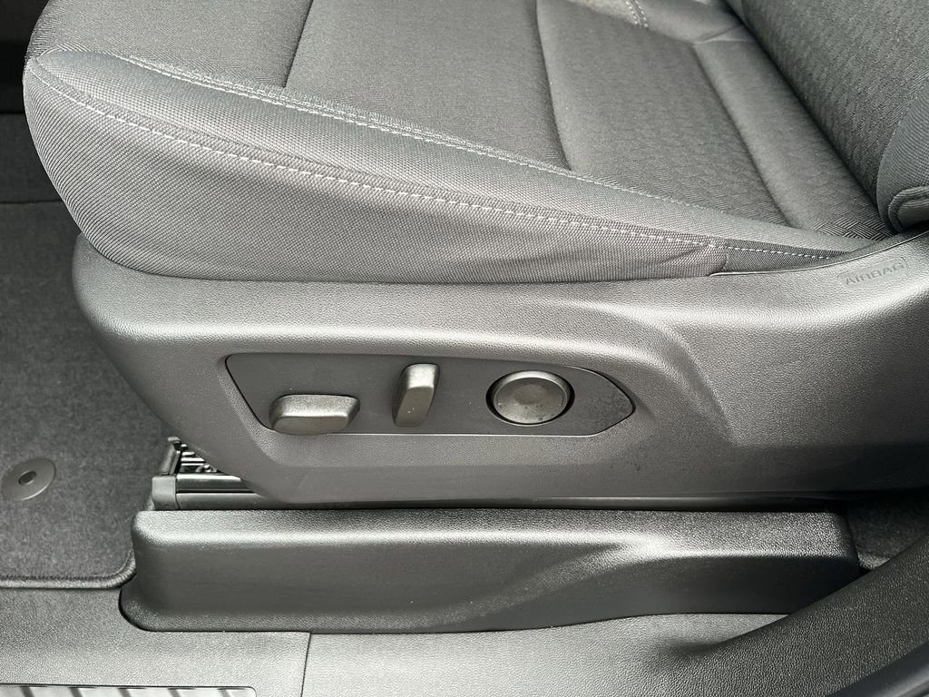 2026 Chevrolet Tahoe LS - Photo 8