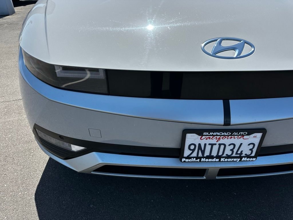 Used 2024 Cyber Gray Hyundai SEL image 4