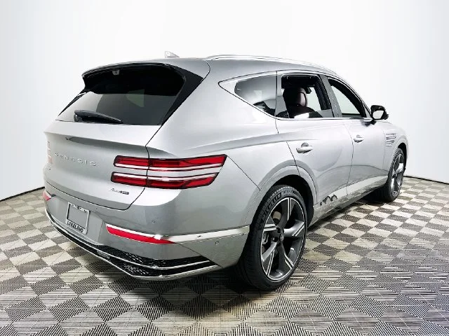 New 2026 Silver Genesis 3.5T Prestige image 4