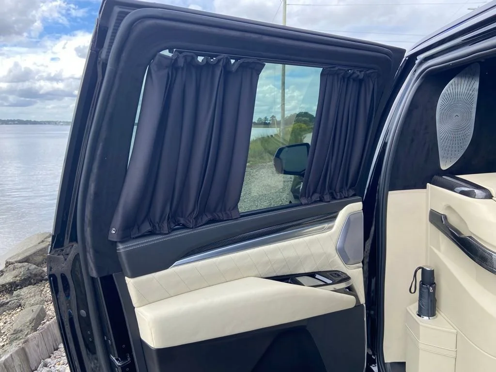 2025 Cadillac Escalade ESV Sport Platinum - Photo 15