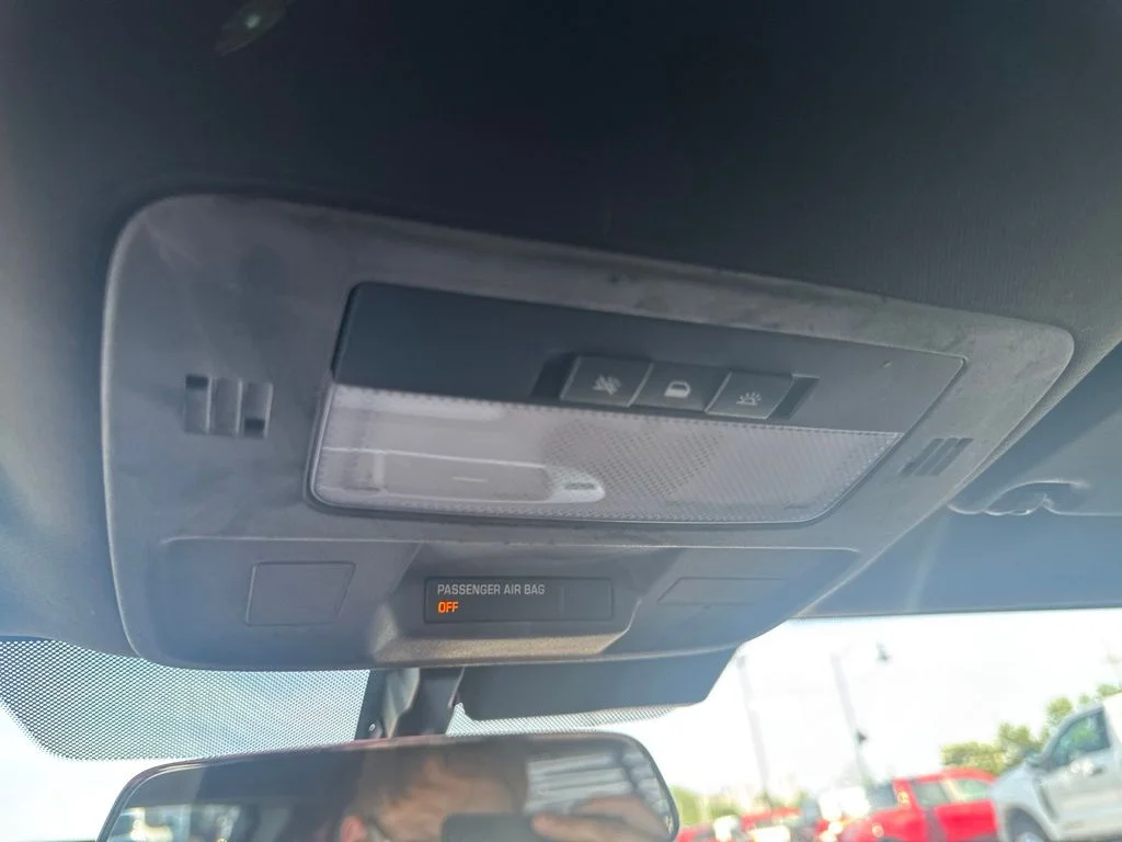 Used 2013 Red Chevrolet 1LT image 20