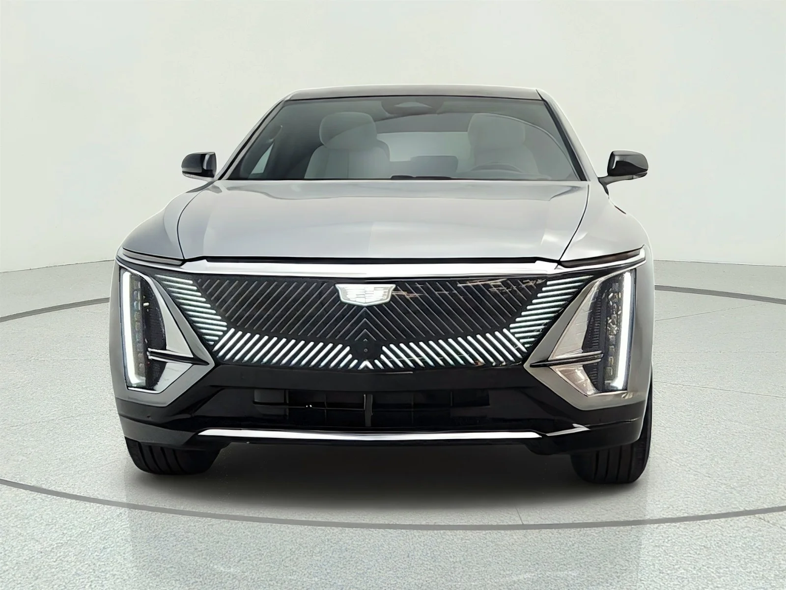 Used 2024 Argent Silver Metallic Cadillac Luxury image 2
