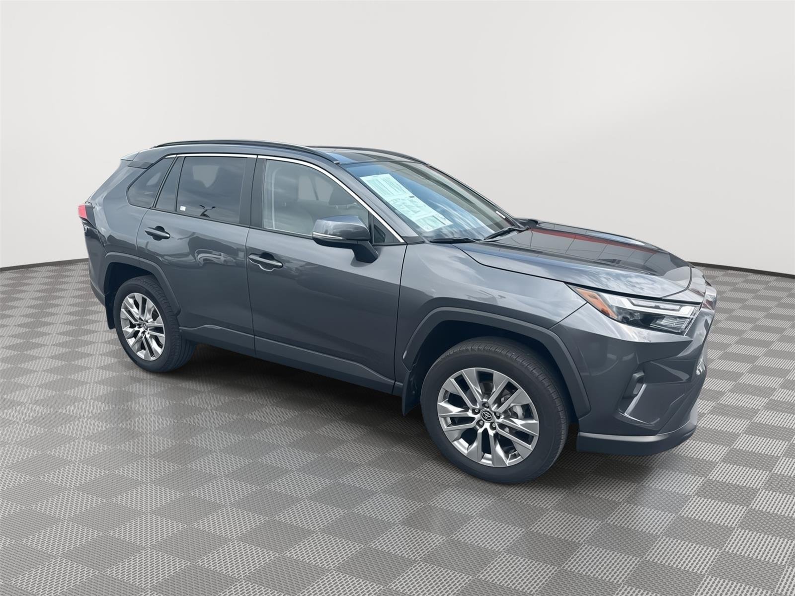 Used 2024 Magnetic Gray Metallic Toyota XLE Premium image 2
