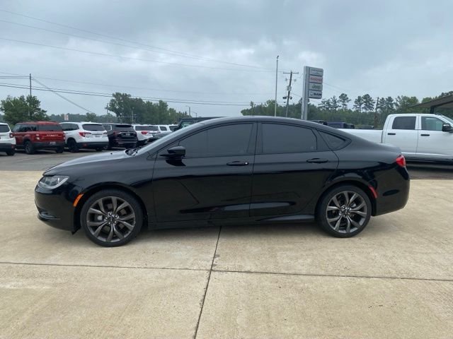 Used 2015 Chrysler 200 S with VIN 1C3CCCDG1FN553401 for sale in Fordyce, AR