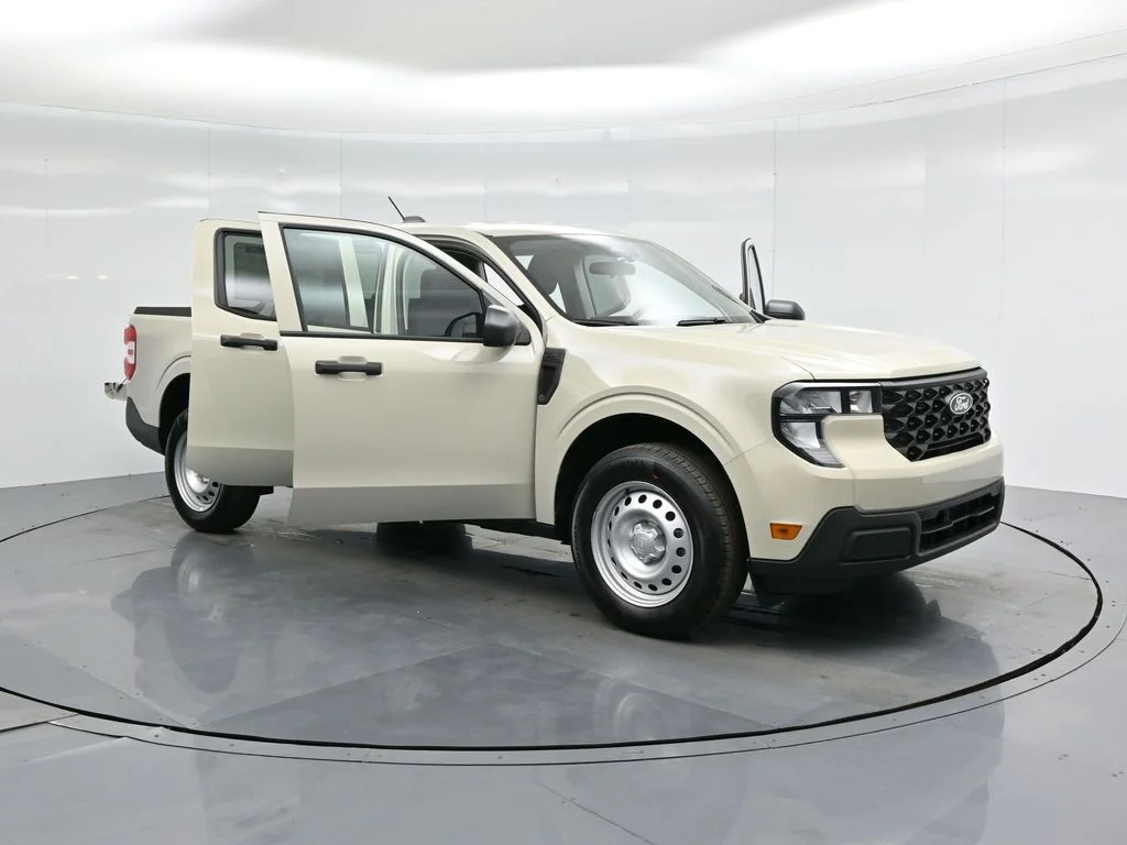 New 2025 Desert Sand Ford XL image 27