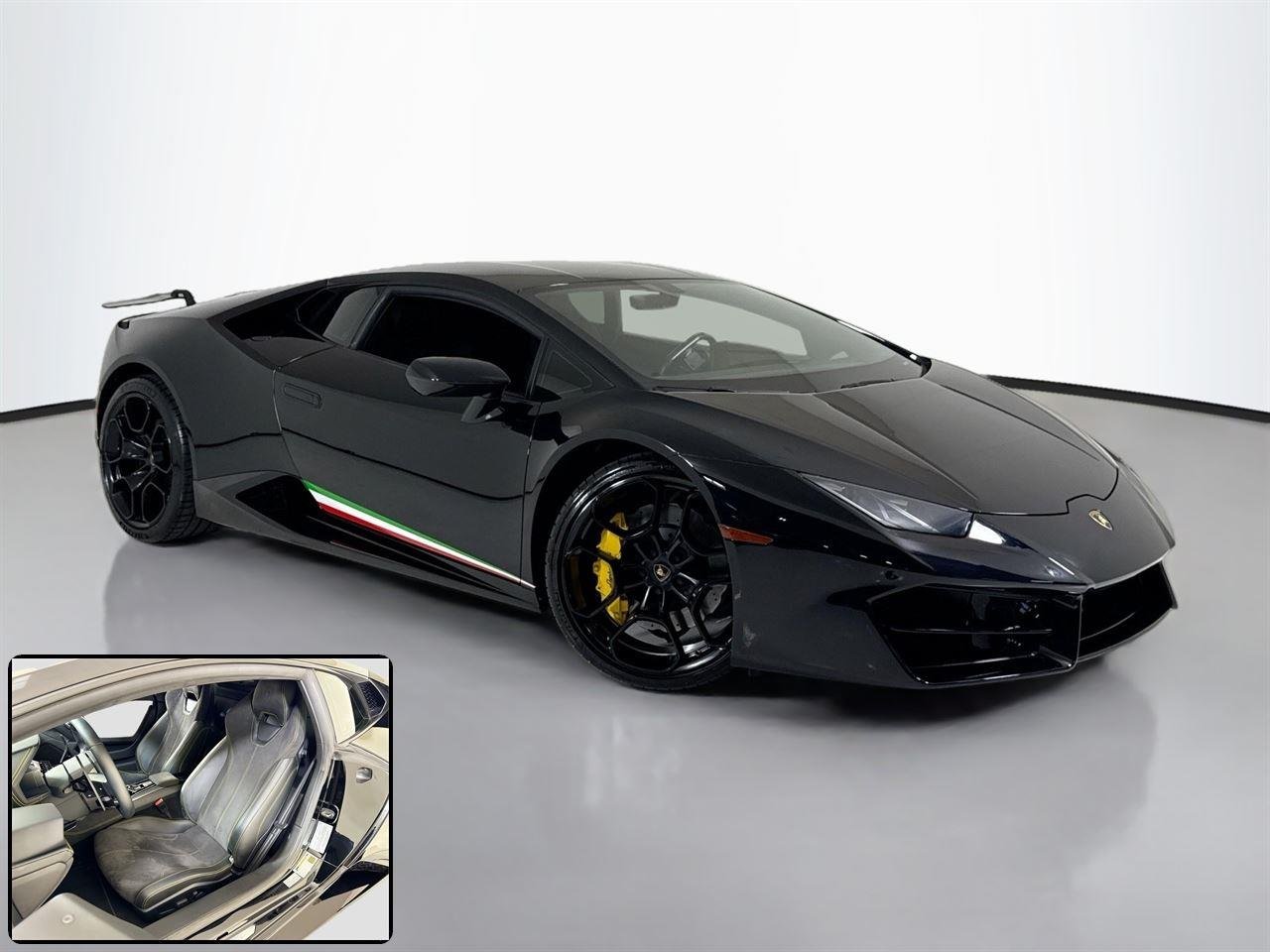 Used 2018 Arancio Borealis Pearl Effect Lamborghini  image 2