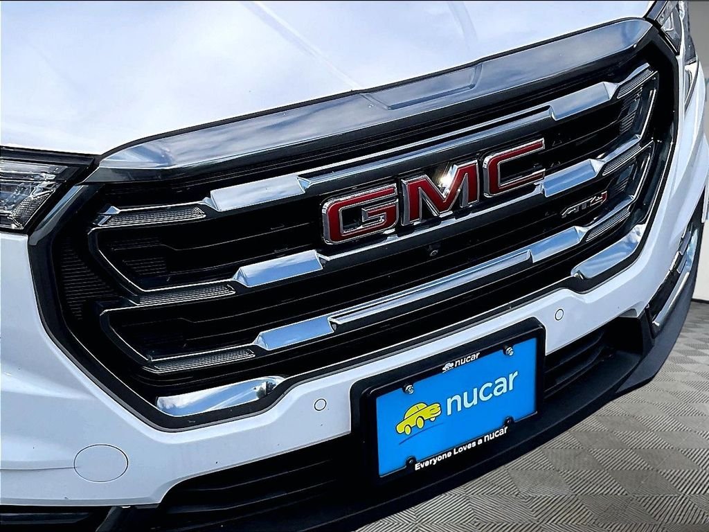 Used 2024 Summit White GMC AT4 image 30