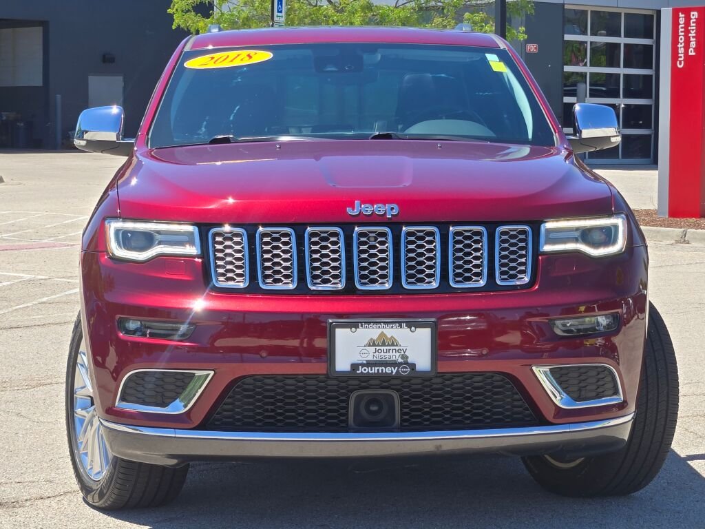 Used 2018 Red Jeep Summit image 3