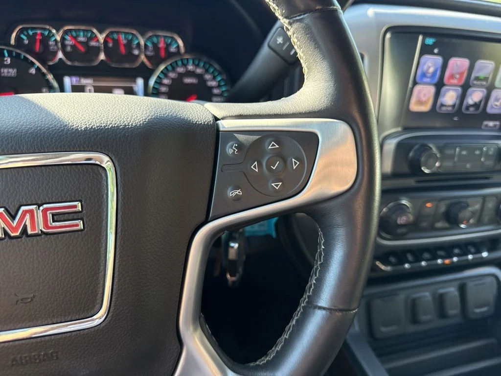 Used 2017 Blue GMC SLT image 17
