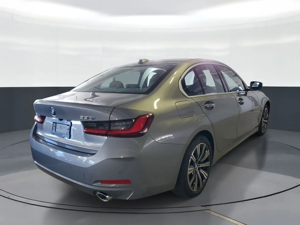 New 2026 Skyscraper Grey Metallic BMW 330i image 3
