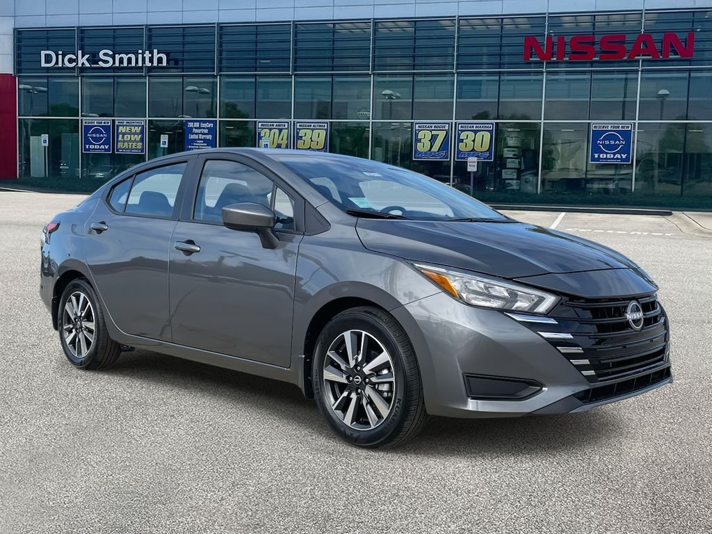 2025 Nissan Versa 1.6 SV CVT's photo