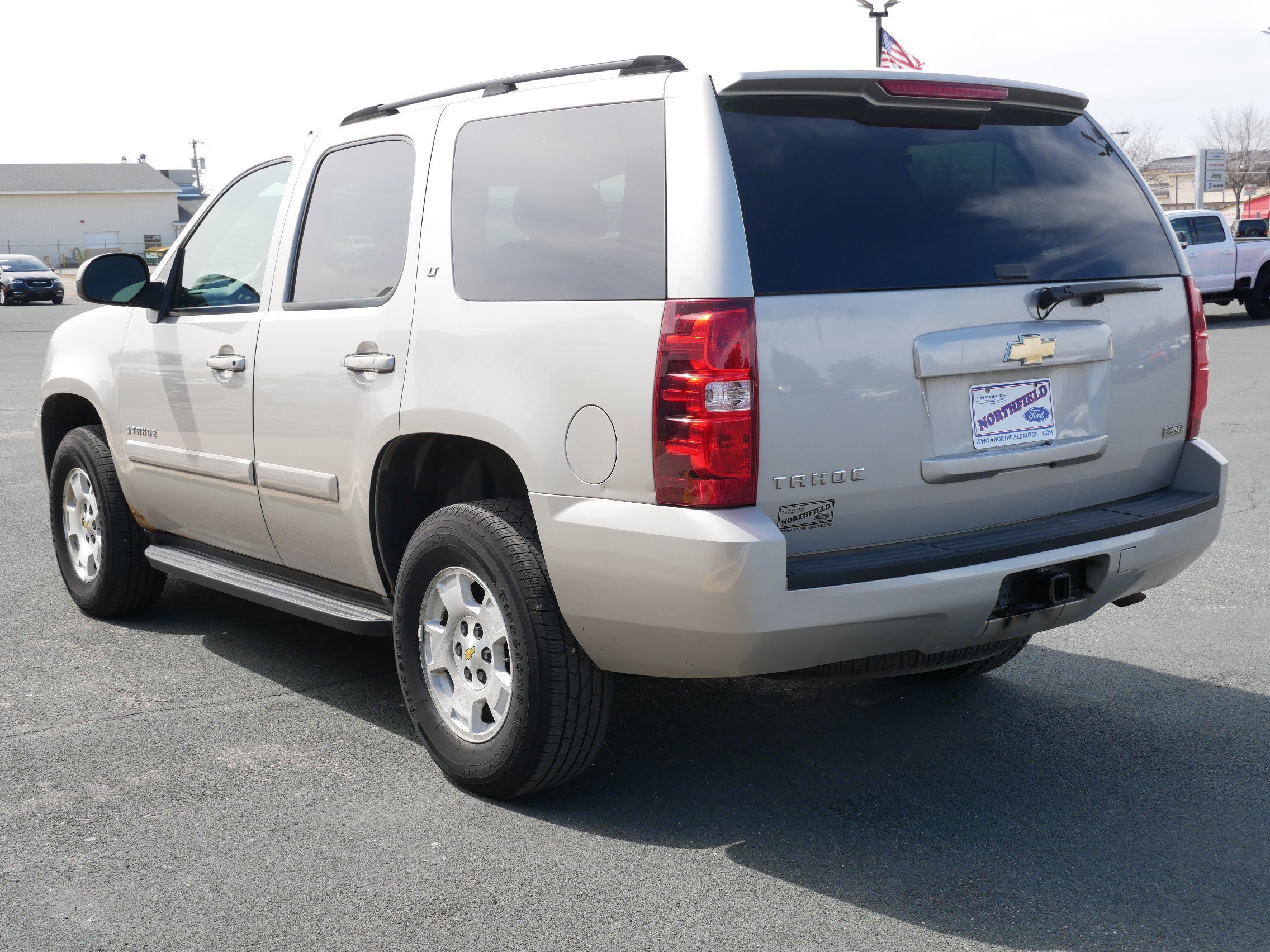 View vehicle photo 6