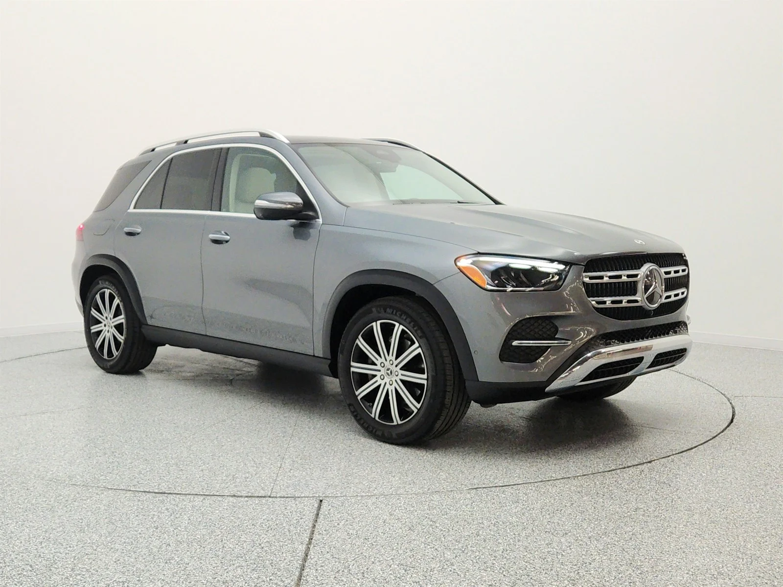 Certified Used 2024 Selenite Grey Metallic Mercedes-Benz GLE 350 4MATIC® SUV image 3