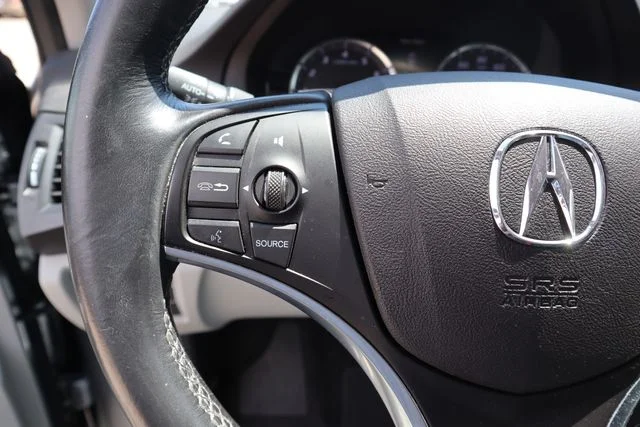 Used 2018 Lunar Silver Metallic Acura 3.5L image 9