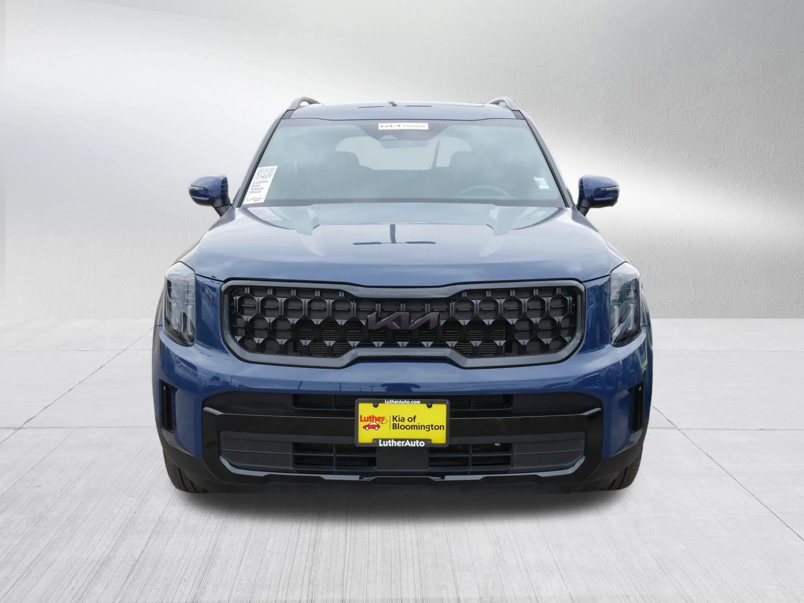 Certified 2025 Kia Telluride EX X-Line with VIN 5XYP3DGC5SG569372 for sale in Bloomington, Minnesota
