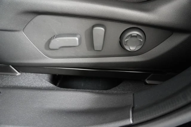 New 2026 CRYSTAL BLACK SILICA Subaru Touring XT image 11
