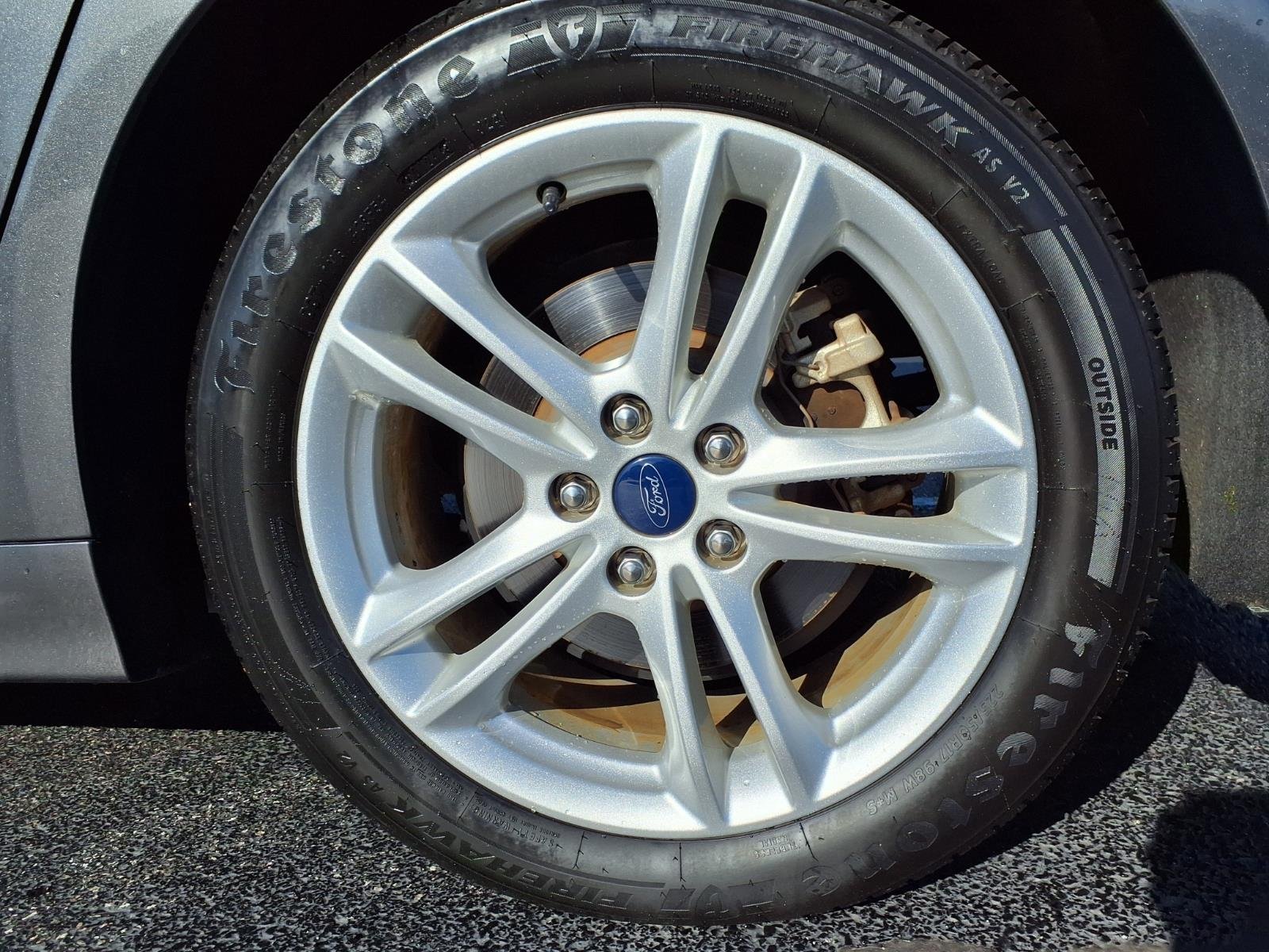 Used 2018 Gray Ford S image 31