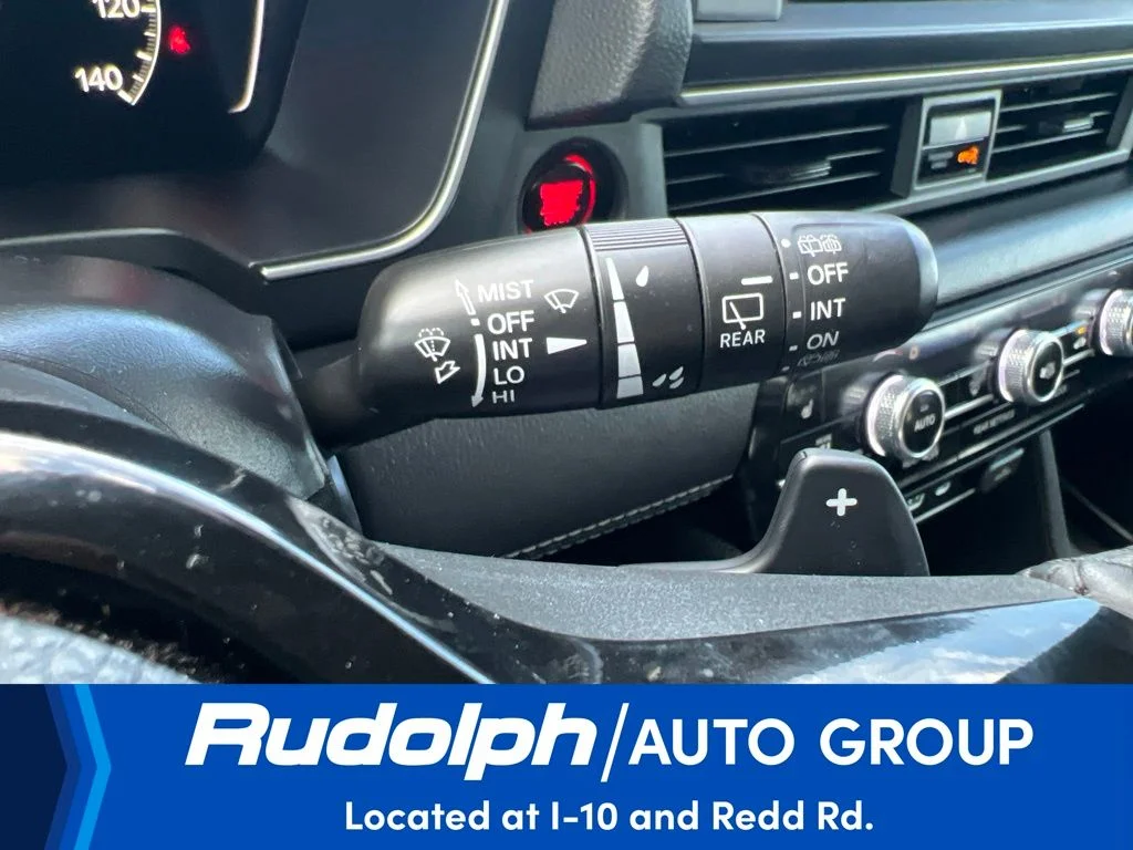 2025 Honda Pilot EX-L - Photo 39