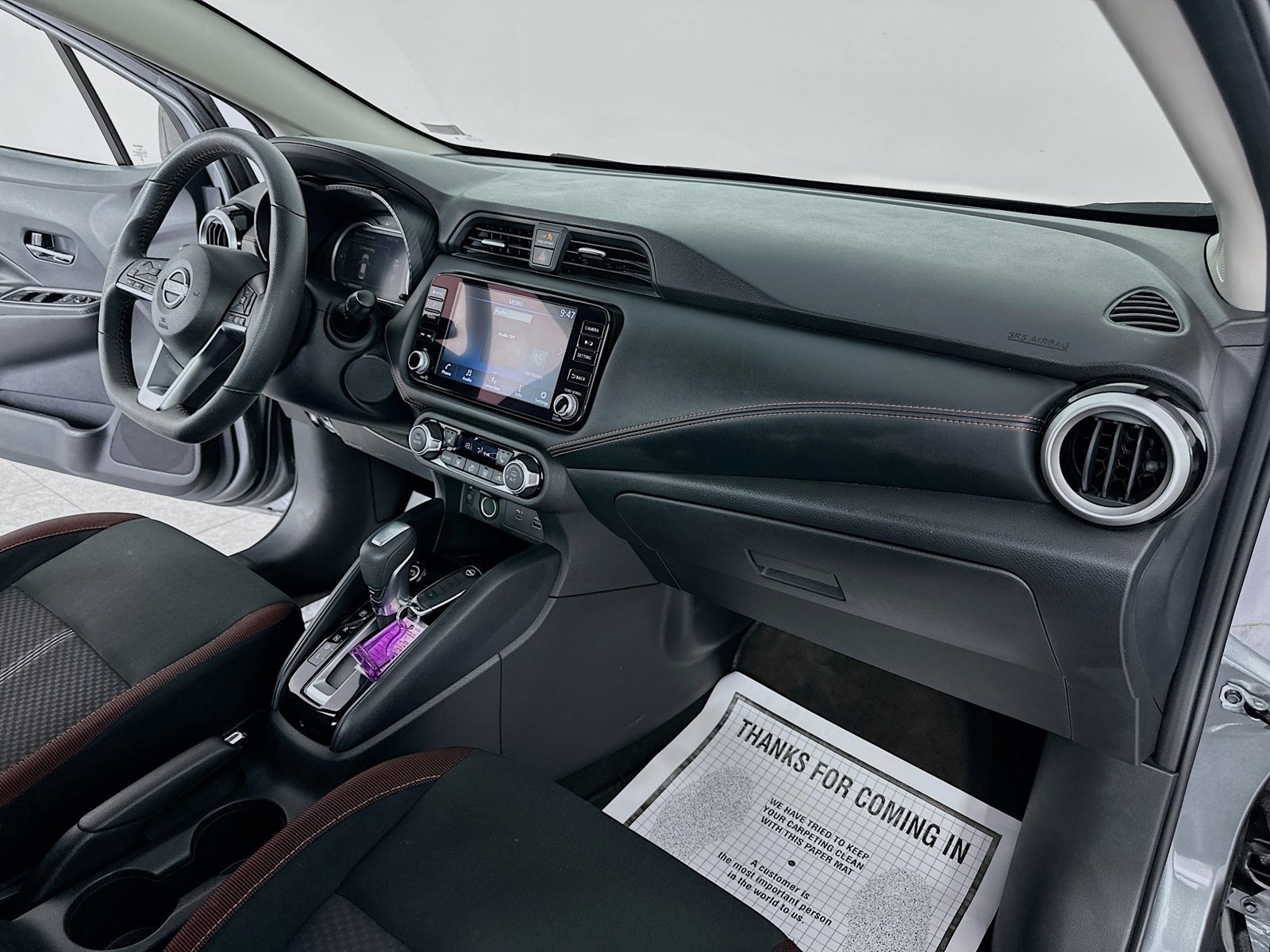 2024 Nissan Versa Sedan SR - Photo 29
