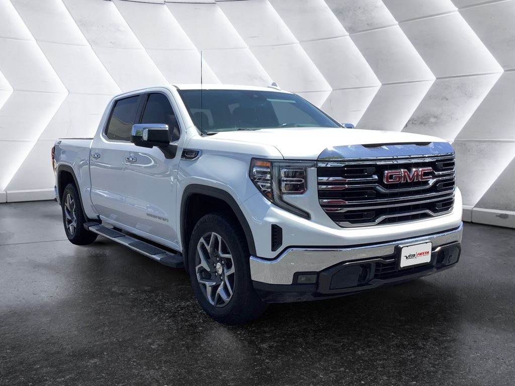 2023 GMC Sierra 4WD Crew Cab Short Box SLT's photo
