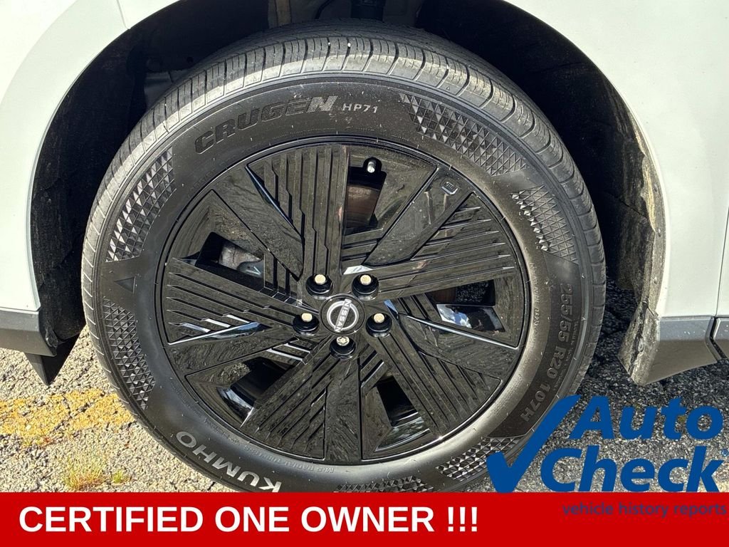 Used 2025 White Nissan SV image 20