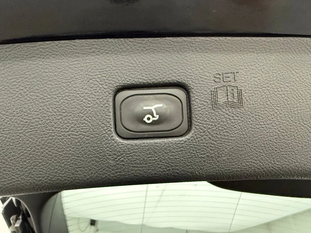 Used 2024 Black Ford SEL image 11