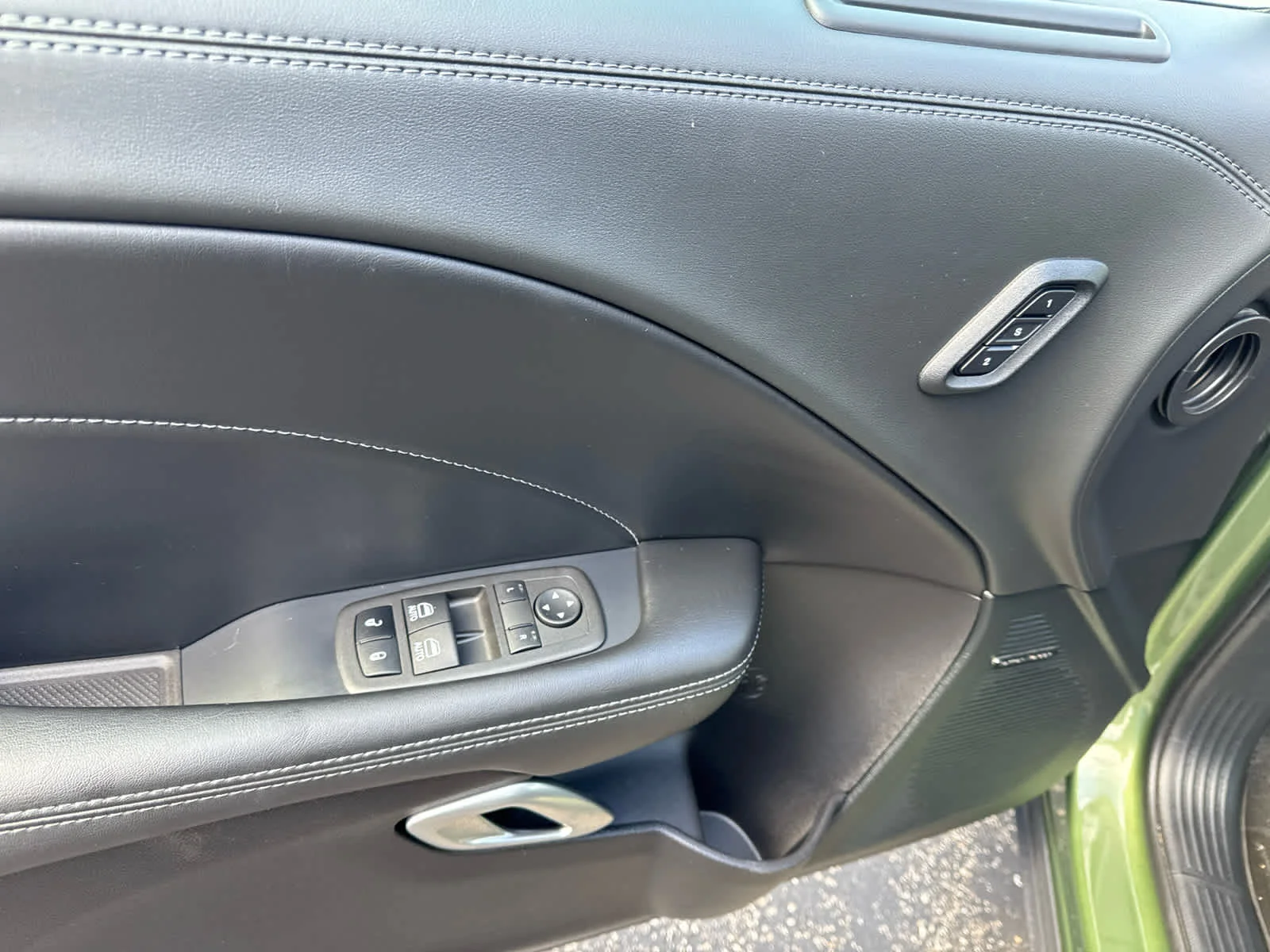 Used 2022 Green Dodge R/T Scat Pack image 17