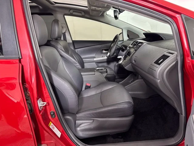 Used 2012 Barcelona Red Metallic Toyota Five image 4